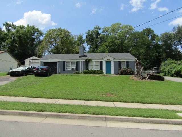 Property photo for 2717 Hartford Dr, Nashville, TN