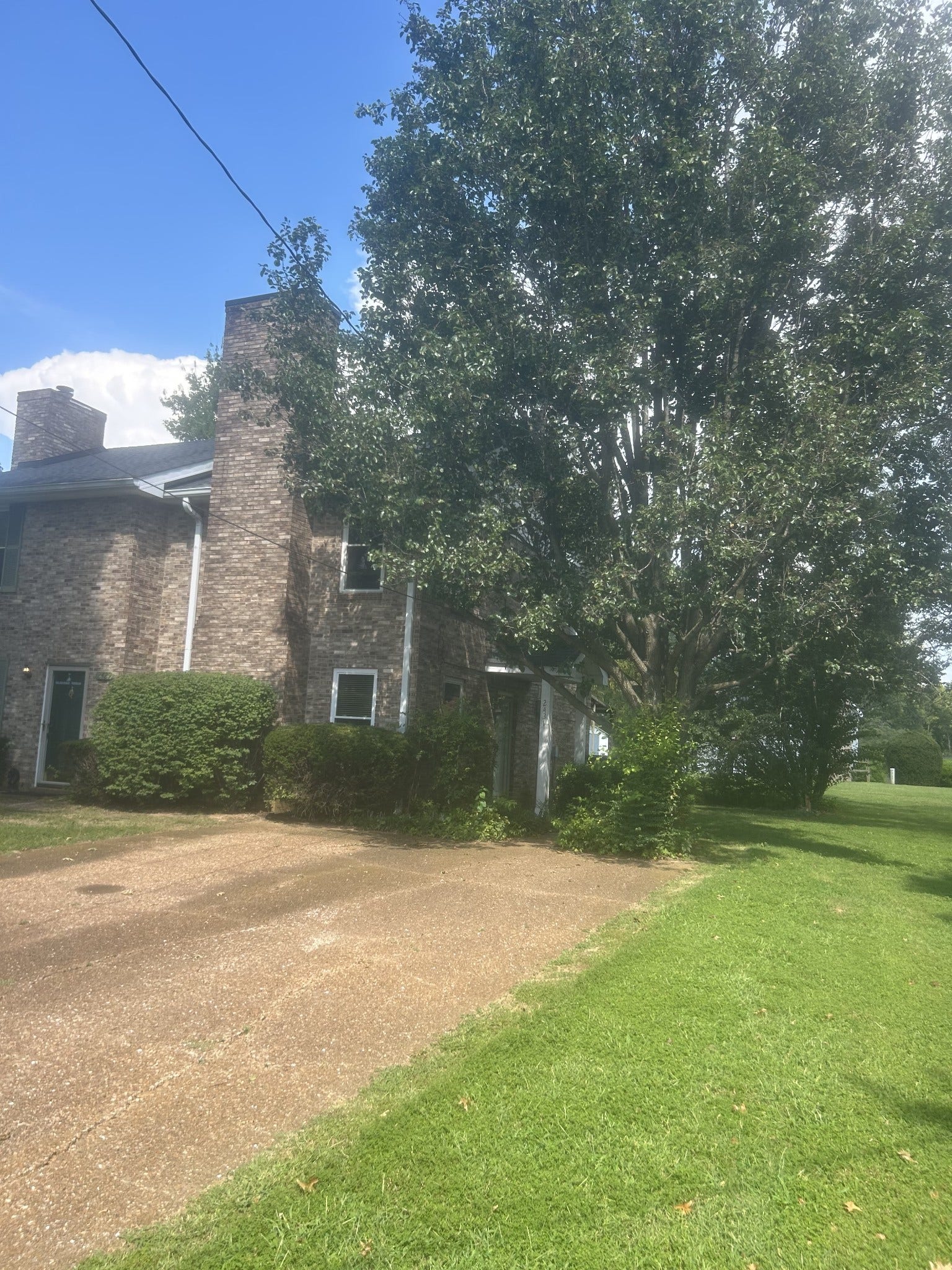 2431 Robbie Ct, Nashville, TN 37214 2431 Robbie Ct, Nashville, TN 37214