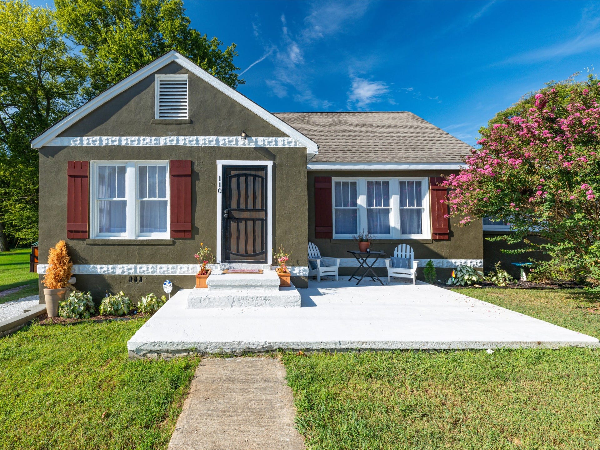 110 E Merchant St, Mount Pleasant, TN 38474 110 E Merchant St, Mount Pleasant, TN 38474