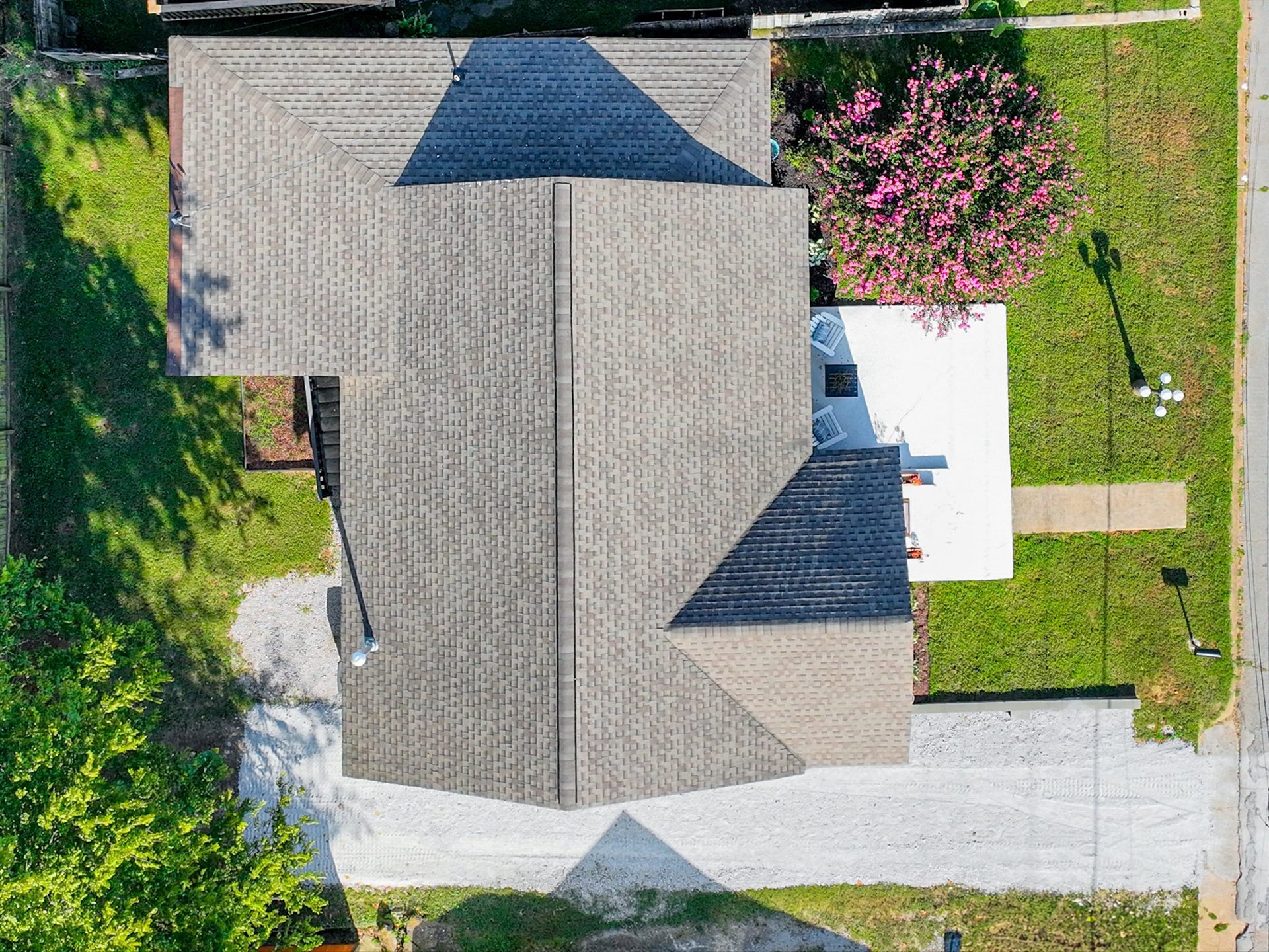 110 E Merchant St, Mount Pleasant, TN 38474 110 E Merchant St, Mount Pleasant, TN 38474