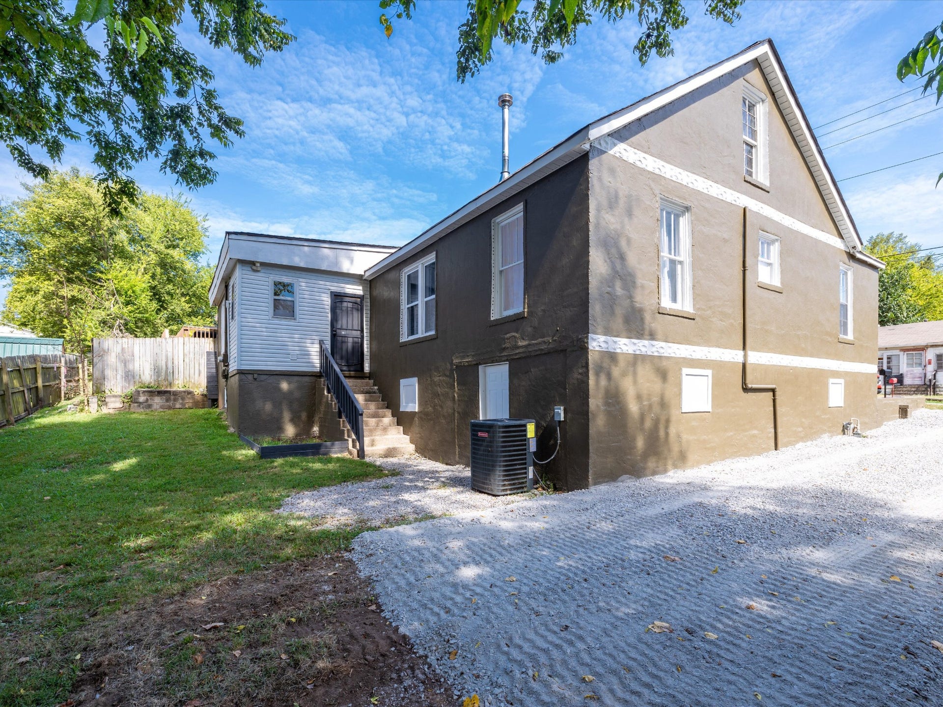 110 E Merchant St, Mount Pleasant, TN 38474 110 E Merchant St, Mount Pleasant, TN 38474