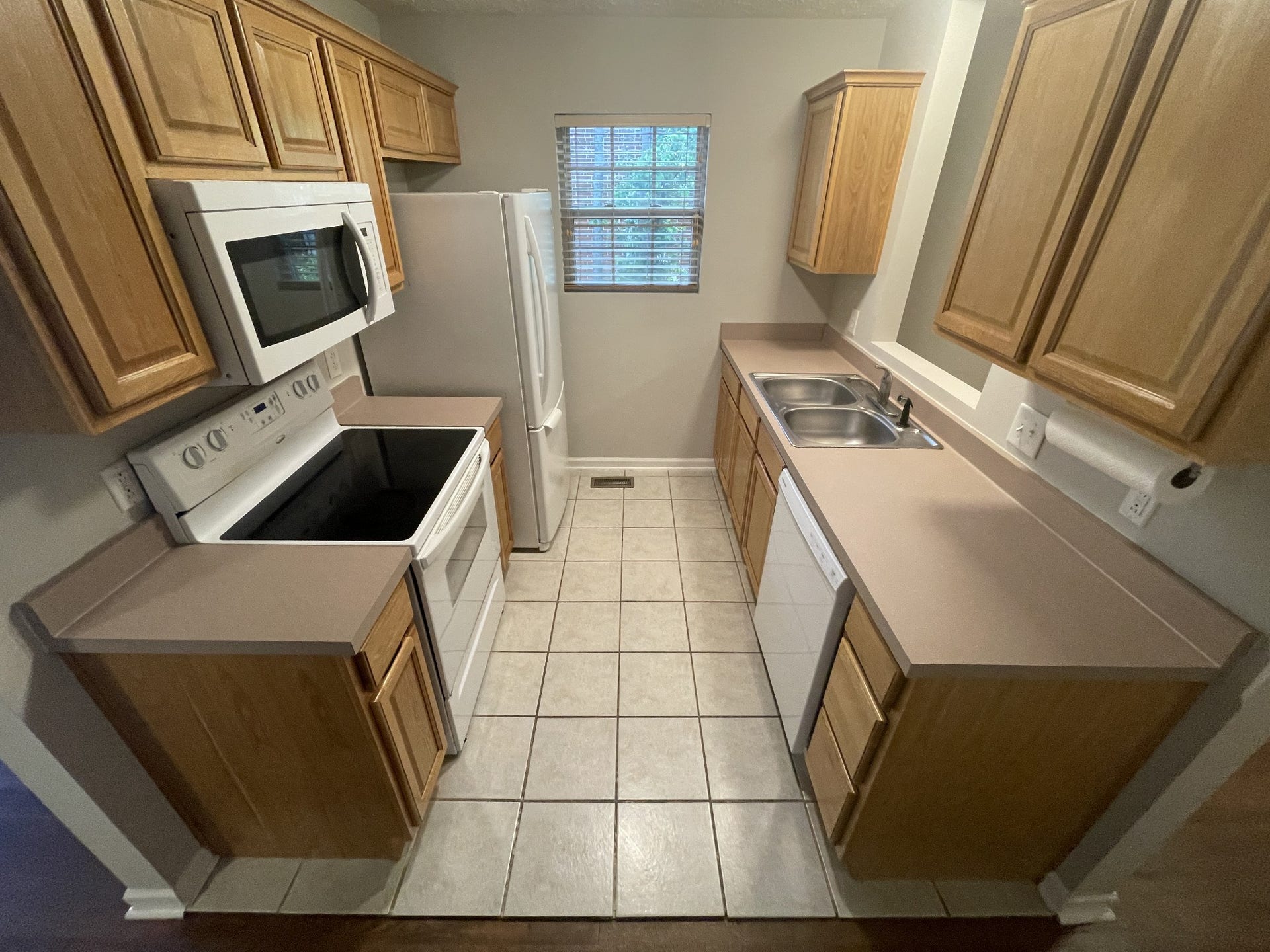 2209 Albion St, Nashville, TN 37208 2209 Albion St, Nashville, TN 37208
