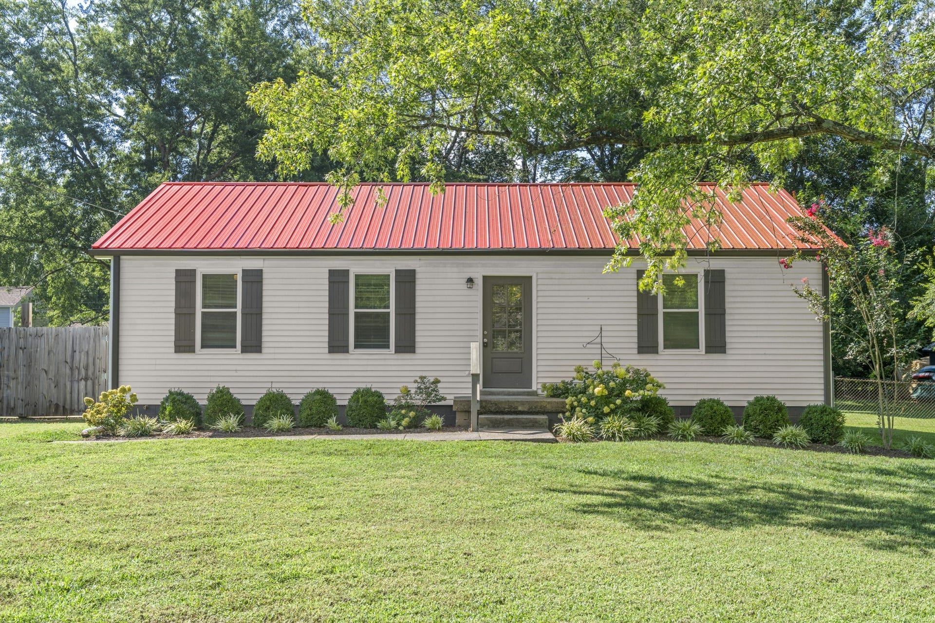 6541 Kari Dr, Murfreesboro, TN 37129 6541 Kari Dr, Murfreesboro, TN 37129