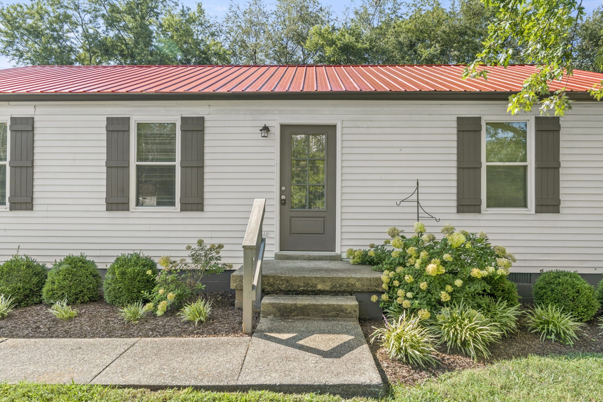 6541 Kari Dr, Murfreesboro, TN 37129 6541 Kari Dr, Murfreesboro, TN 37129