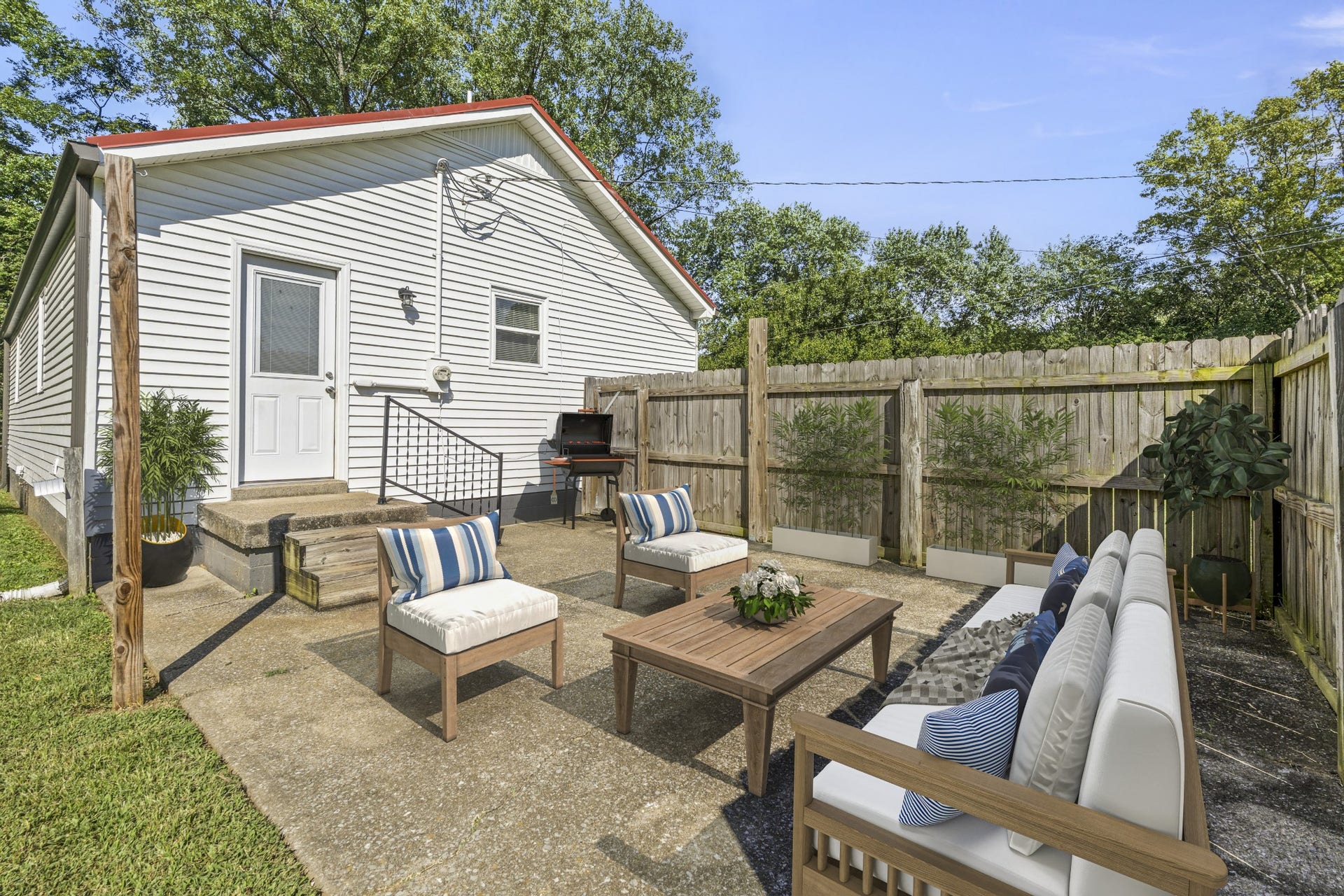 6541 Kari Dr, Murfreesboro, TN 37129 Virtually Staged