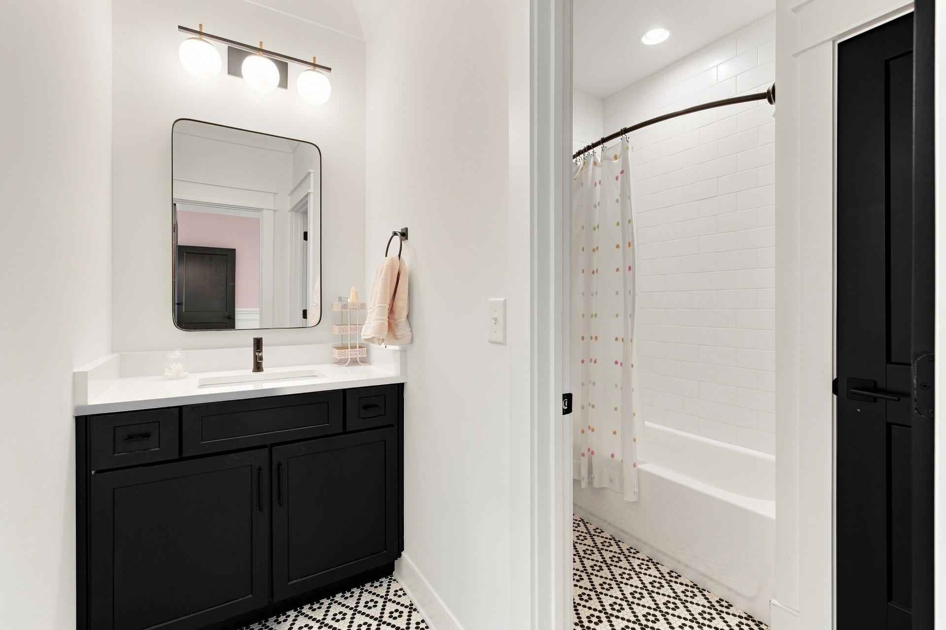 3914 Abbott Martin Rd, Nashville, TN 37215 3914 Abbott Martin Rd, Nashville, TN 37215