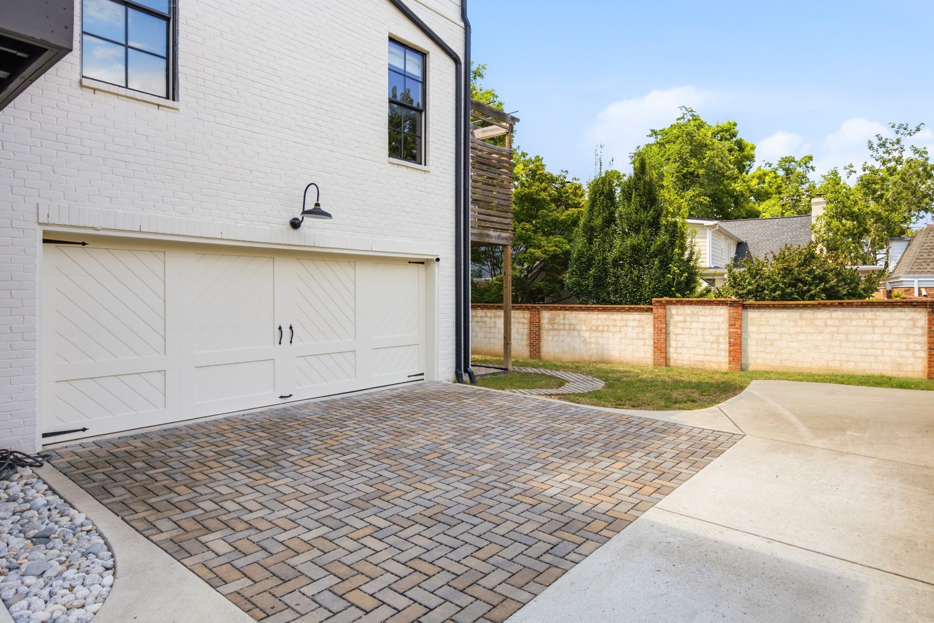 3914 Abbott Martin Rd, Nashville, TN 37215 3914 Abbott Martin Rd, Nashville, TN 37215