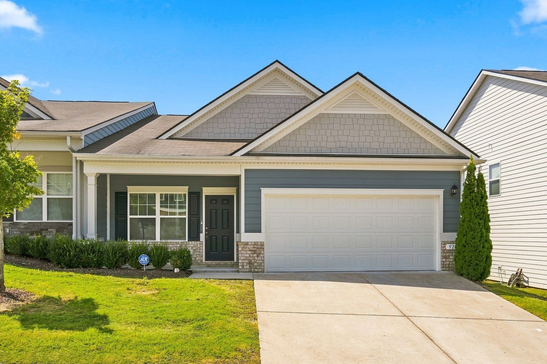 920 Millstream Dr, Nashville, TN 37218 920 Millstream Dr, Nashville, TN 37218