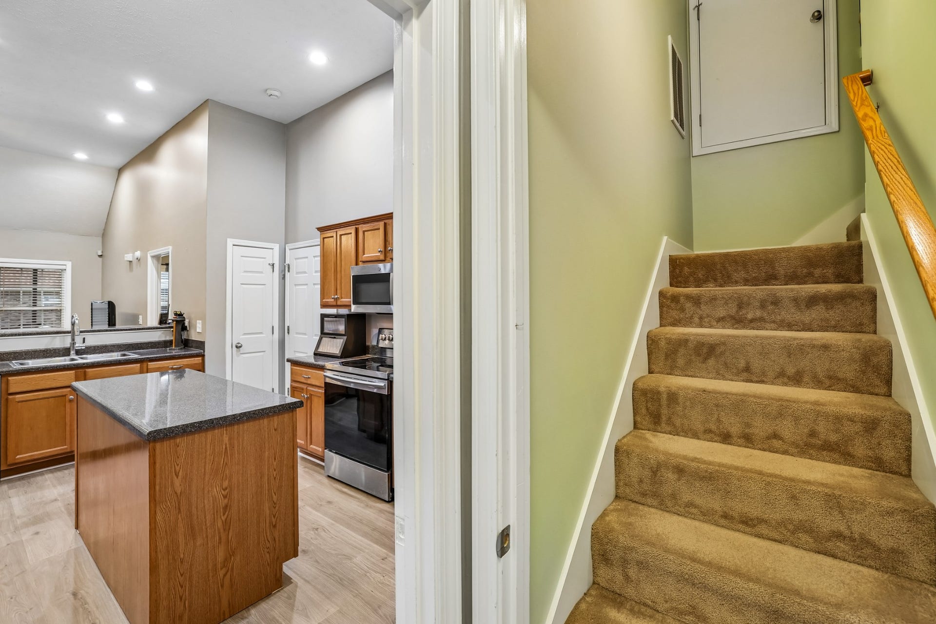 4620 Catalina Ct, Murfreesboro, TN 37128 4620 Catalina Ct, Murfreesboro, TN 37128