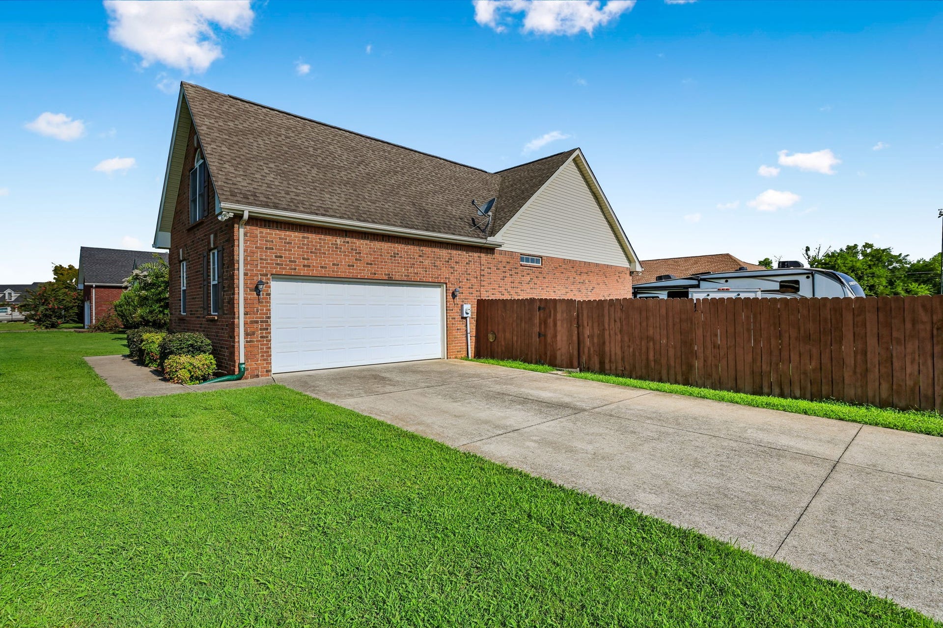4620 Catalina Ct, Murfreesboro, TN 37128 4620 Catalina Ct, Murfreesboro, TN 37128