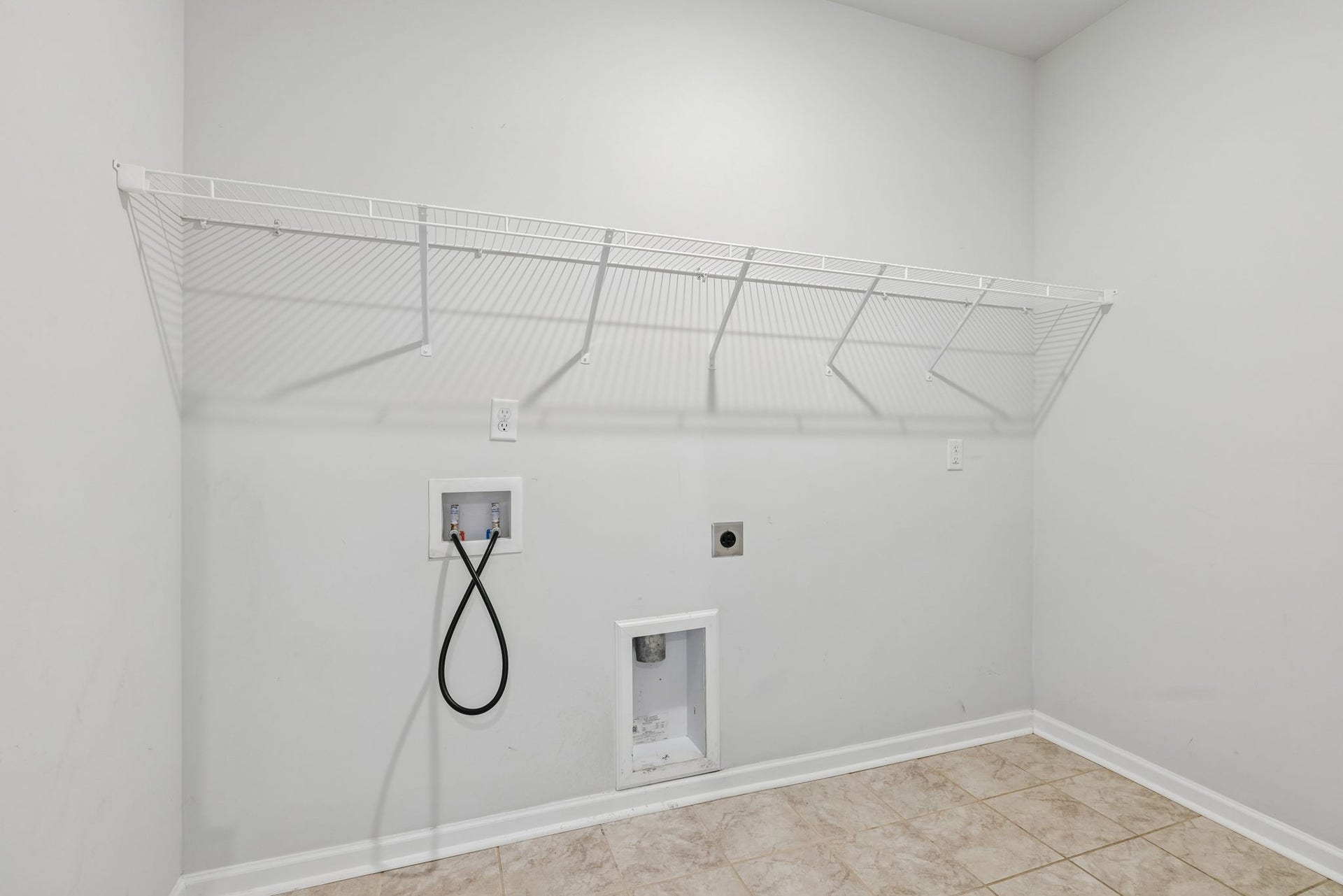 3410 Hattie Ln, Columbia, TN 38401 3410 Hattie Ln, Columbia, TN 38401