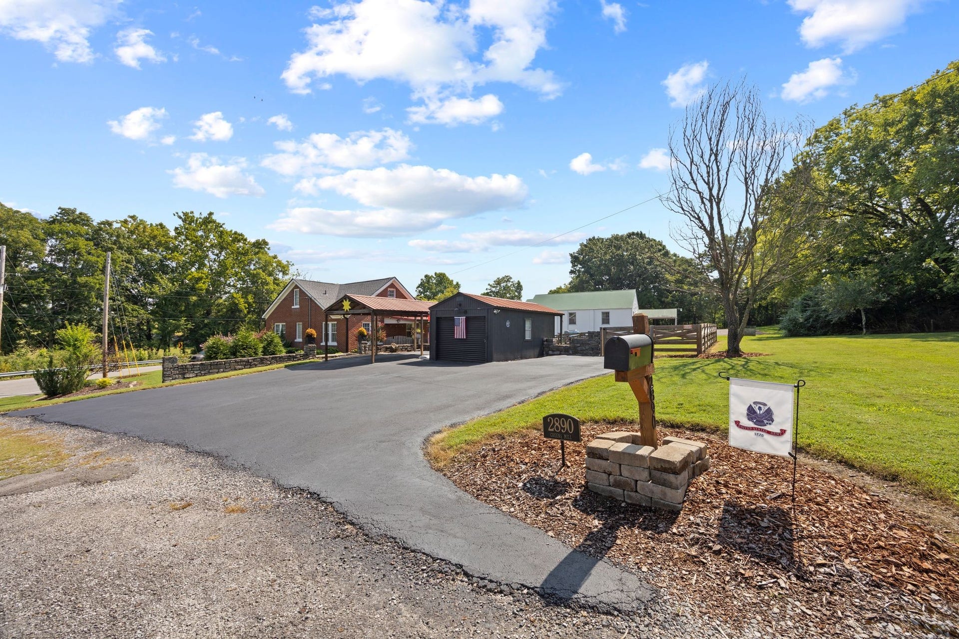 2890 Greens Mill Rd, Columbia, TN 38401 2890 Greens Mill Rd, Columbia, TN 38401