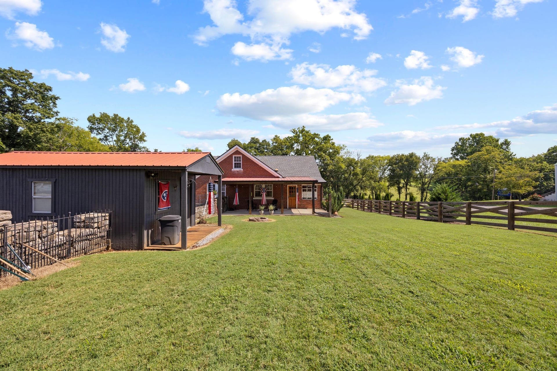 2890 Greens Mill Rd, Columbia, TN 38401 2890 Greens Mill Rd, Columbia, TN 38401