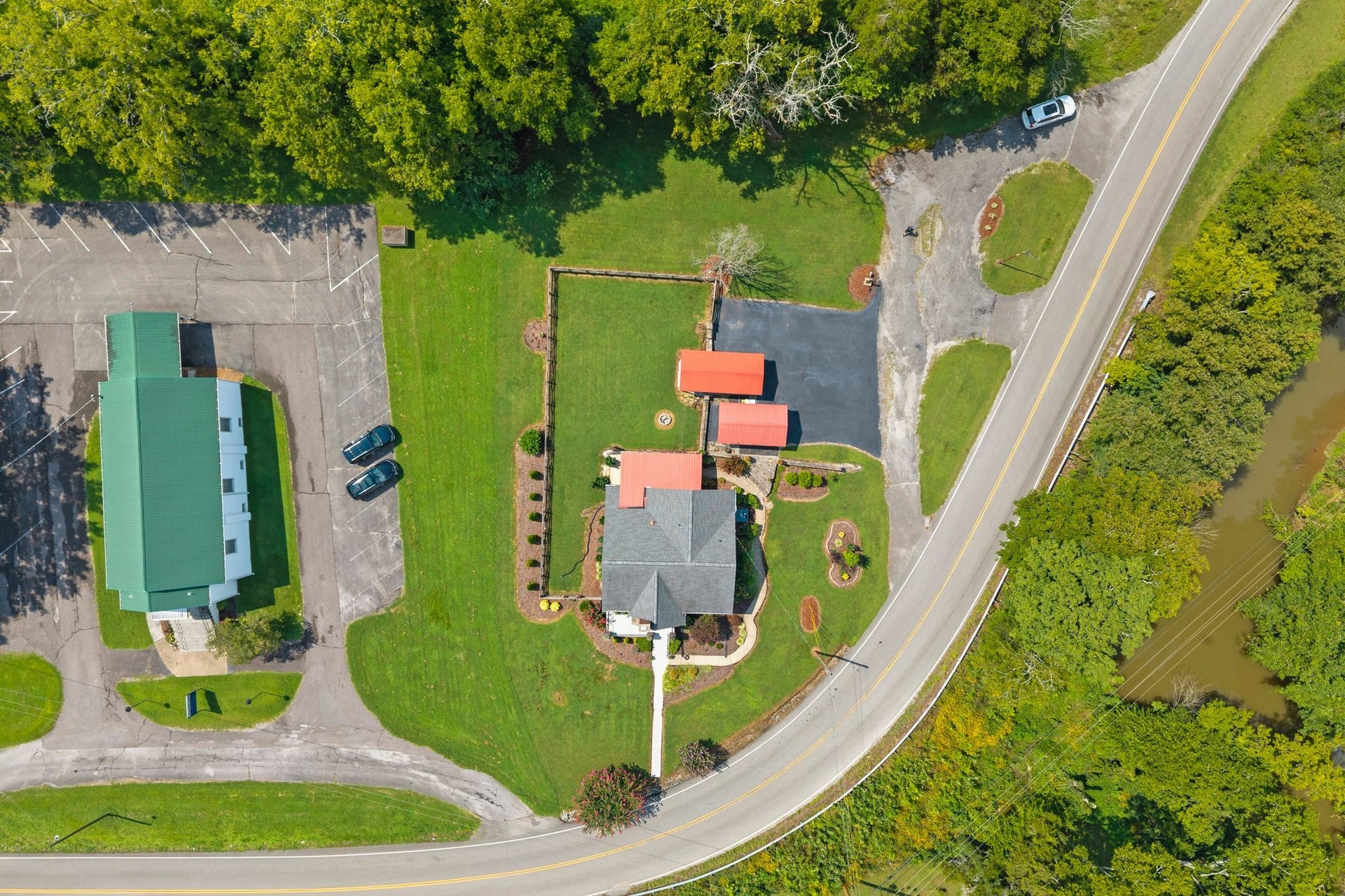 2890 Greens Mill Rd, Columbia, TN 38401 2890 Greens Mill Rd, Columbia, TN 38401
