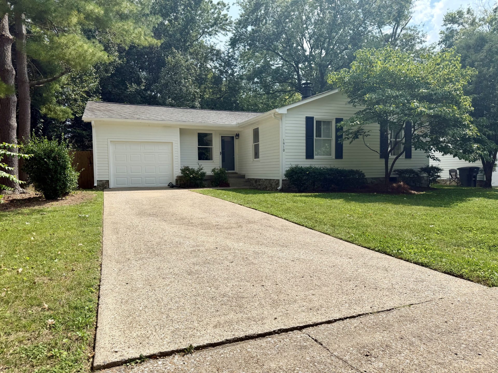 1910 Redbud Ct, Franklin, TN 37064 1910 Redbud Ct, Franklin, TN 37064