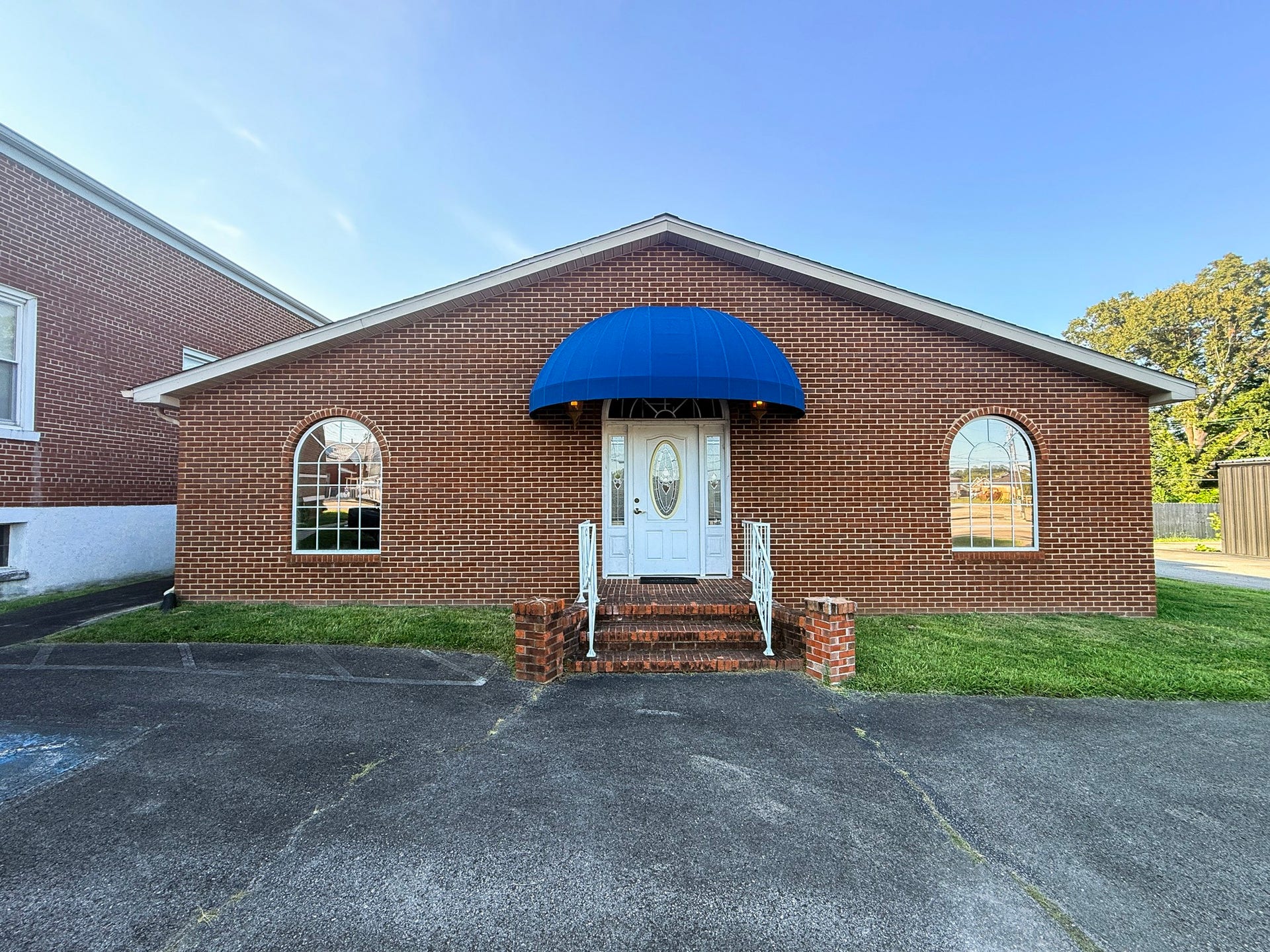 119 E Fort St, Manchester, TN 37355 119 E Fort St, Manchester, TN 37355
