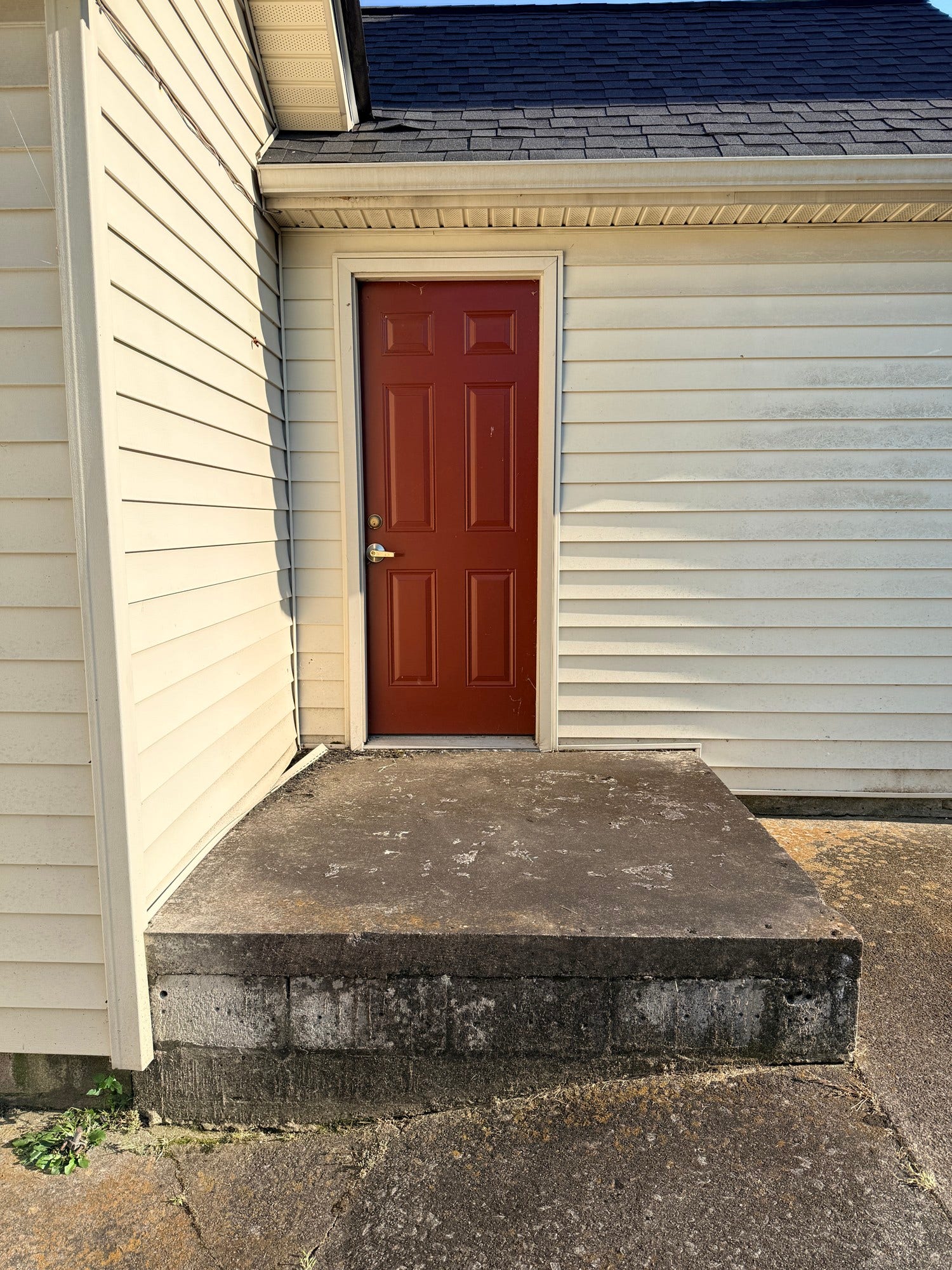 119 E Fort St, Manchester, TN 37355 119 E Fort St, Manchester, TN 37355
