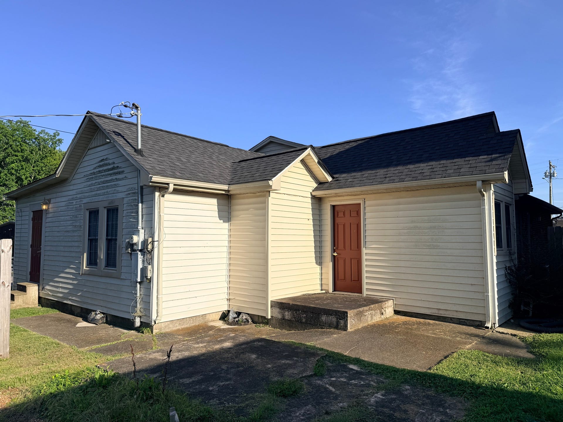119 E Fort St, Manchester, TN 37355 119 E Fort St, Manchester, TN 37355