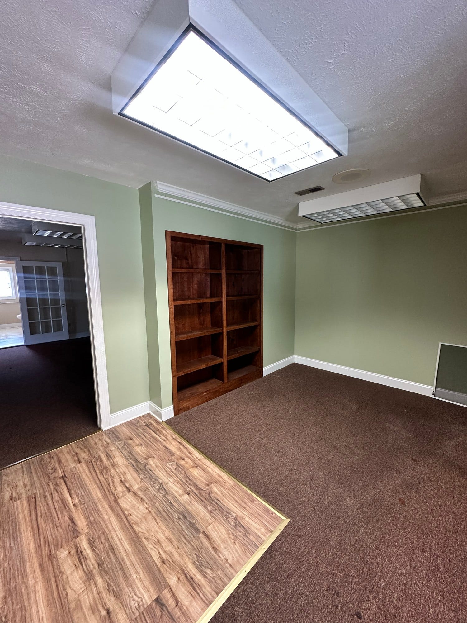 119 E Fort St, Manchester, TN 37355 119 E Fort St, Manchester, TN 37355