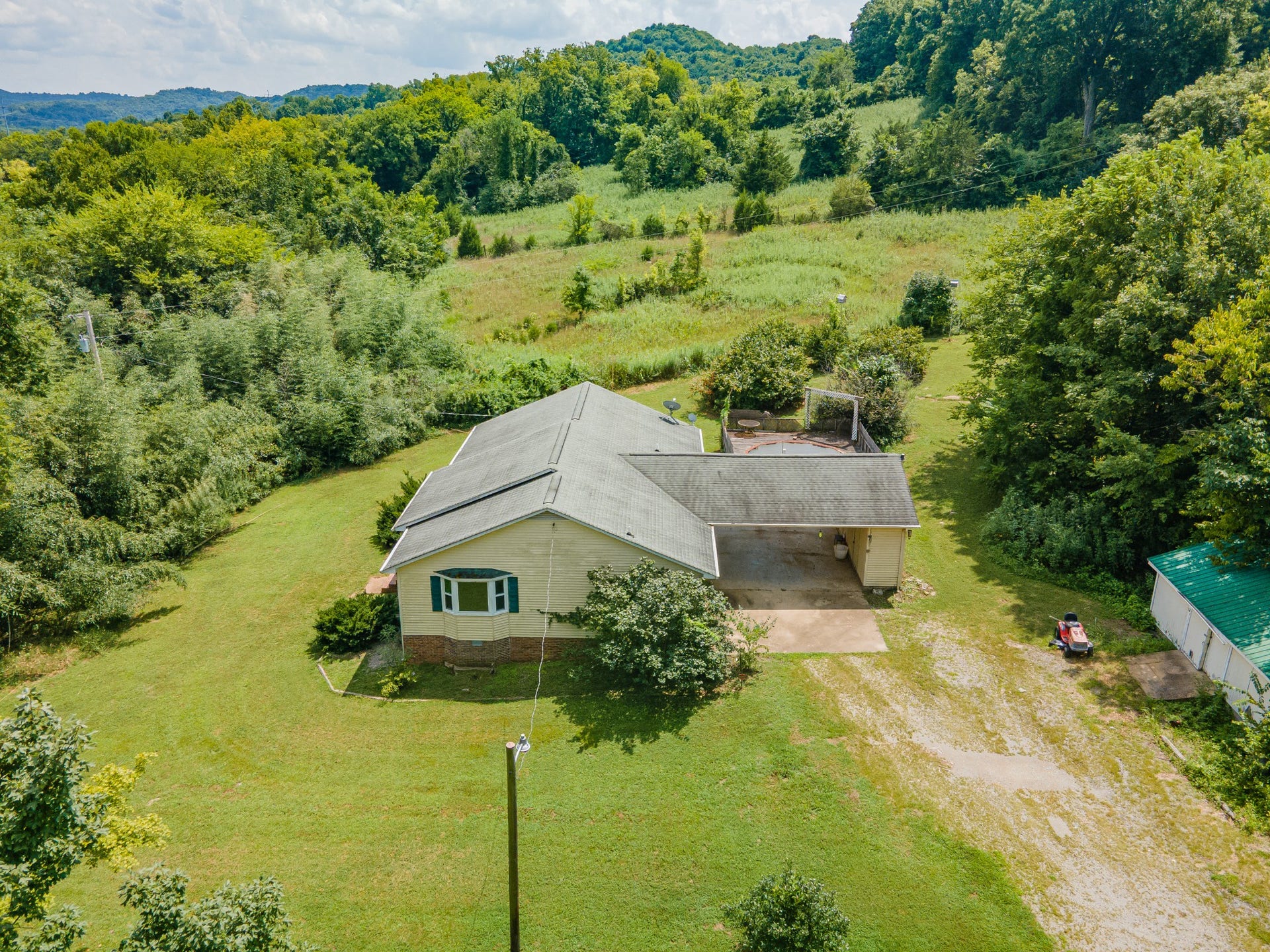 1531 Springplace Rd W, Lewisburg, TN 37091 1531 Springplace Rd W, Lewisburg, TN 37091