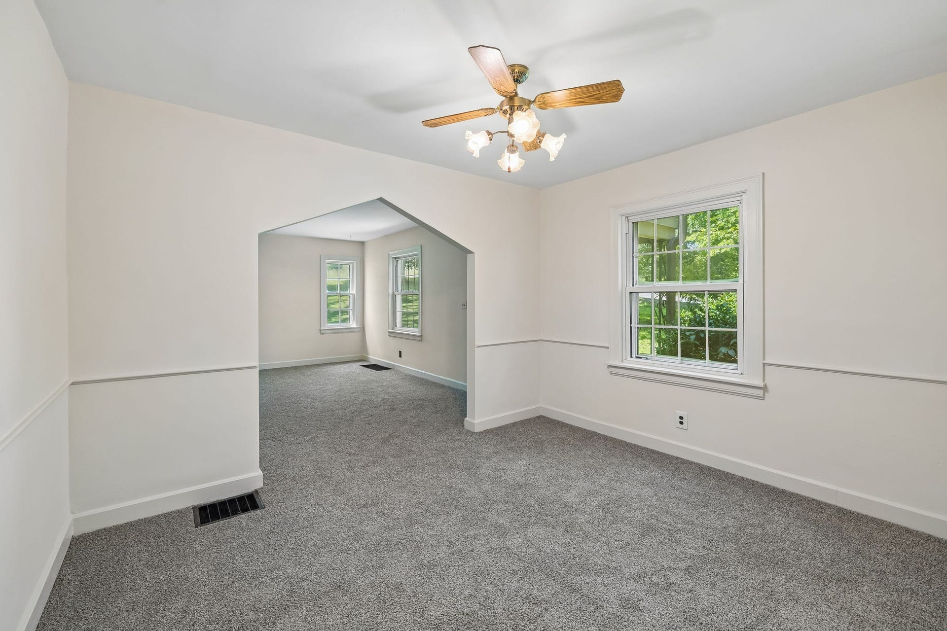210 Cliffdale Rd, Nashville, TN 37214 210 Cliffdale Rd, Nashville, TN 37214