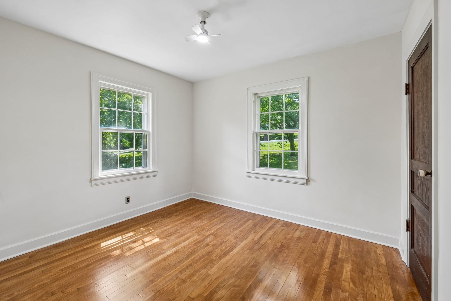 210 Cliffdale Rd, Nashville, TN 37214 210 Cliffdale Rd, Nashville, TN 37214