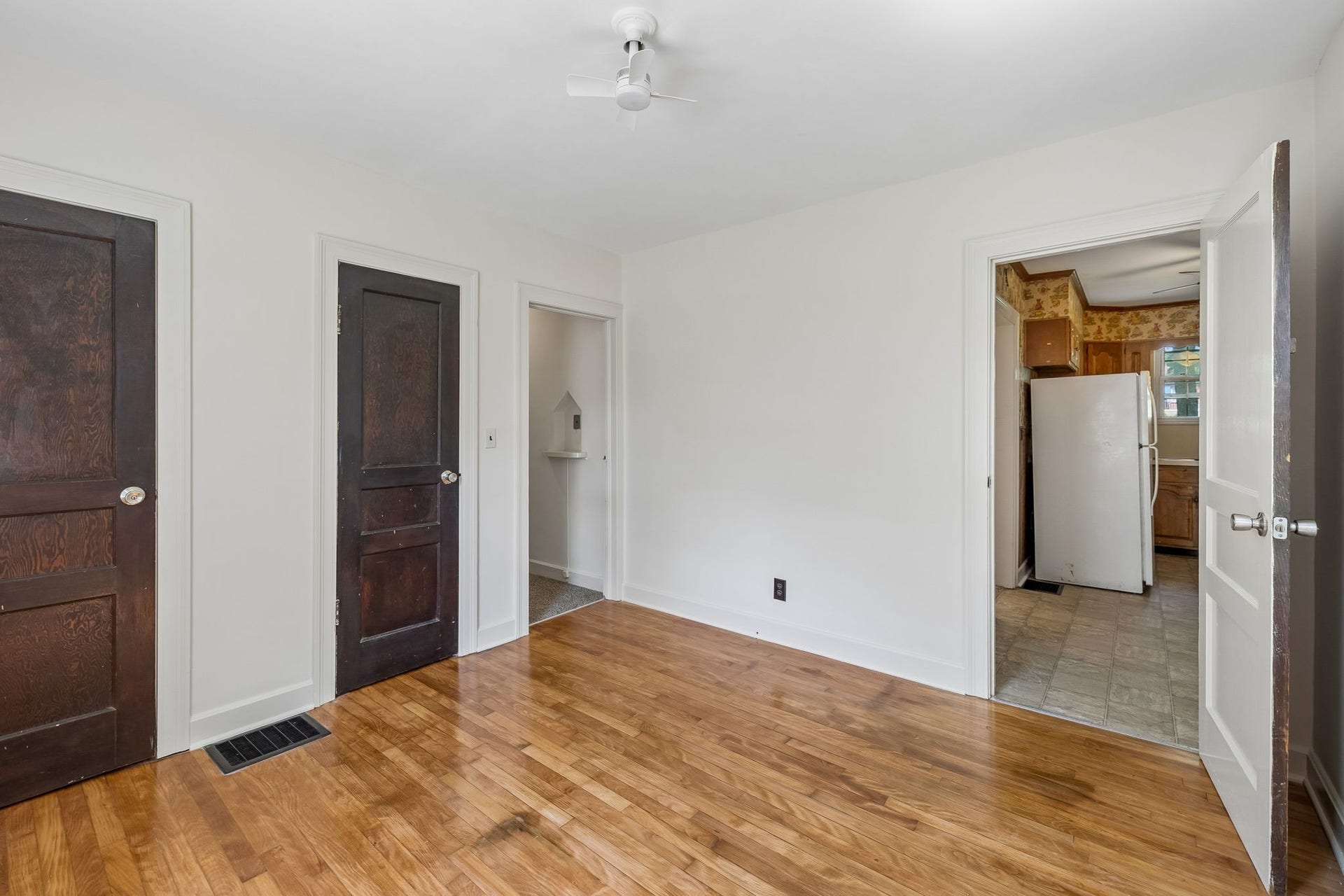 210 Cliffdale Rd, Nashville, TN 37214 210 Cliffdale Rd, Nashville, TN 37214