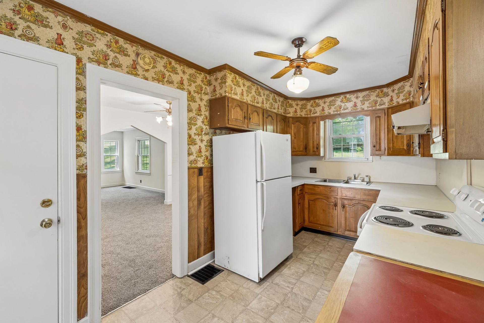 210 Cliffdale Rd, Nashville, TN 37214 210 Cliffdale Rd, Nashville, TN 37214
