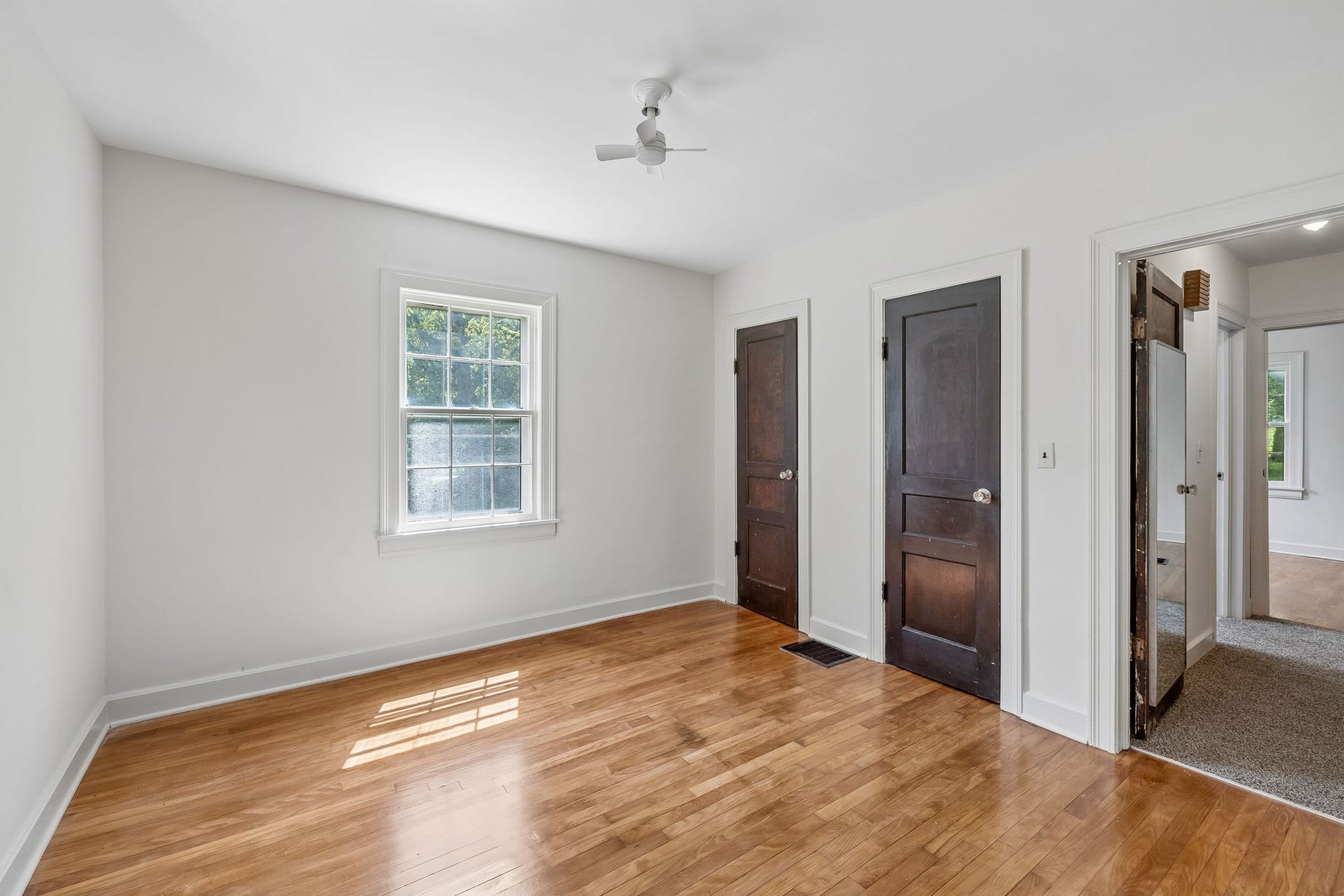 210 Cliffdale Rd, Nashville, TN 37214 210 Cliffdale Rd, Nashville, TN 37214