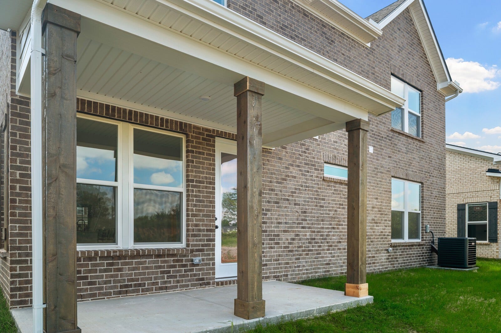 3529 Winterfell Drive, Murfreesboro, TN 37129 Lovely covered porch in the back of the home is perfect for enjoying all the Tennessee seasons!