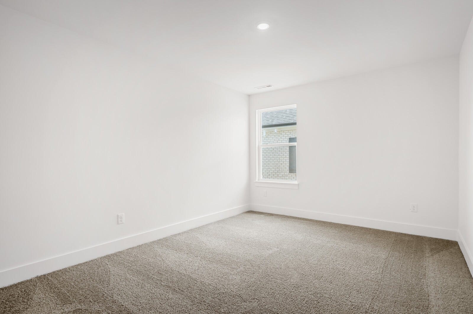 3529 Winterfell Drive, Murfreesboro, TN 37129 Bedroom #3 features a large walk-in closet!