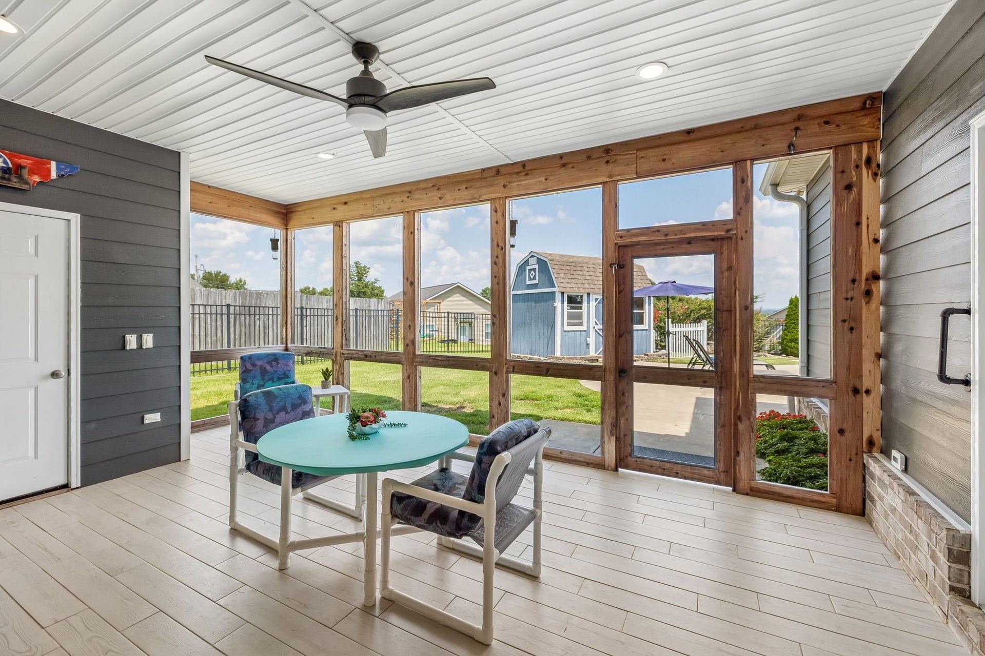 2204 Bee Hive Dr, Columbia, TN 38401 2204 Bee Hive Dr, Columbia, TN 38401