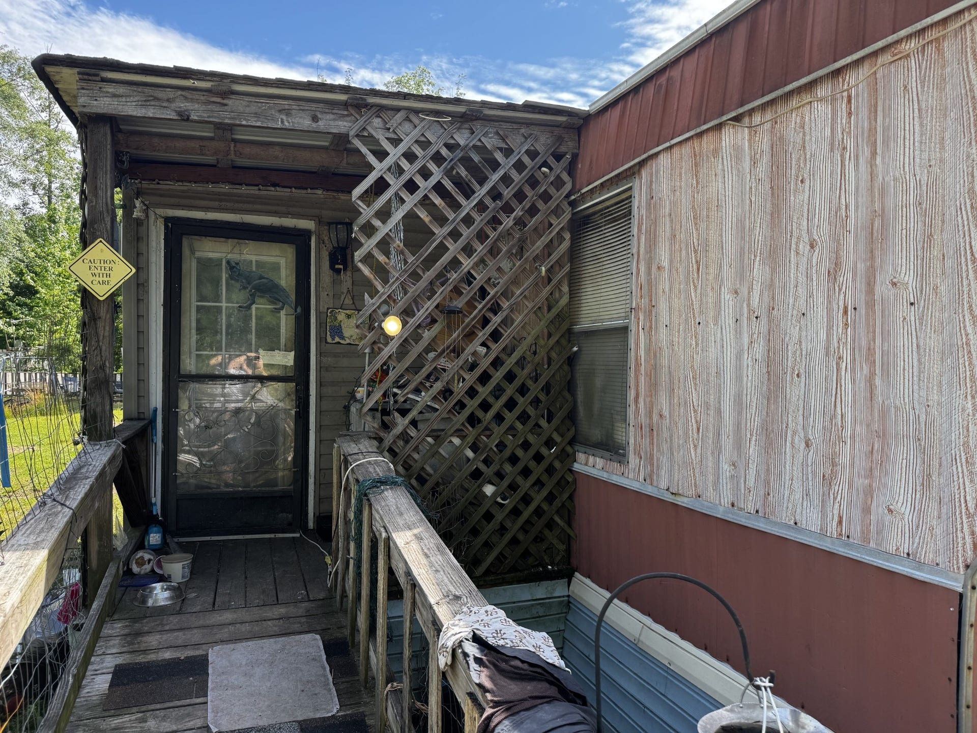 409 Commodore Dr, Manchester, TN 37355 409 Commodore Dr, Manchester, TN 37355