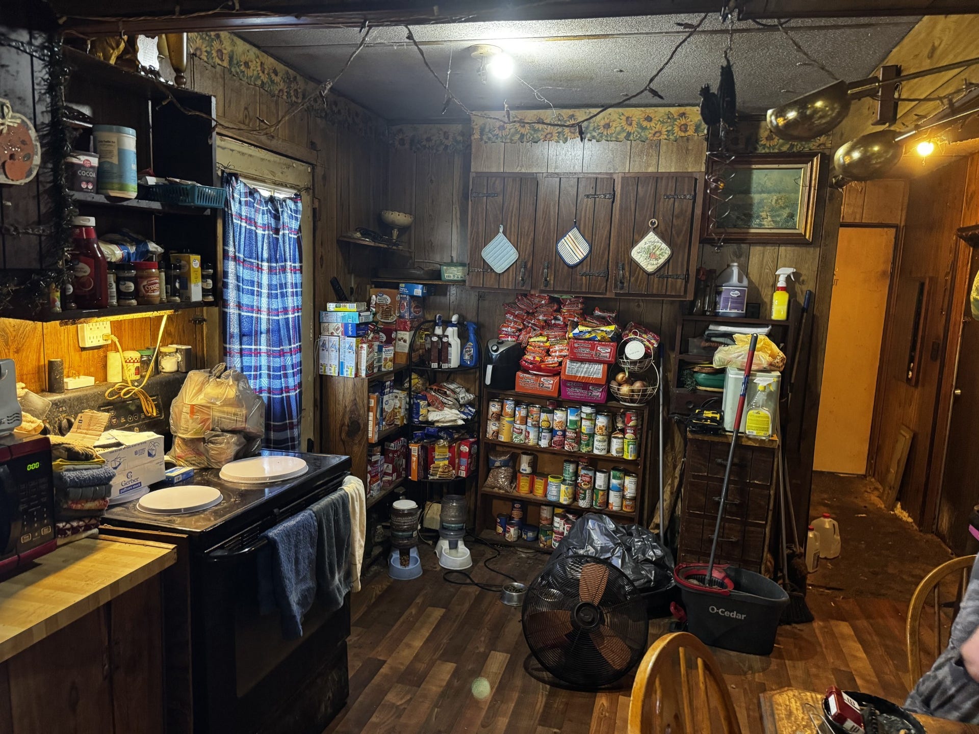 409 Commodore Dr, Manchester, TN 37355 409 Commodore Dr, Manchester, TN 37355