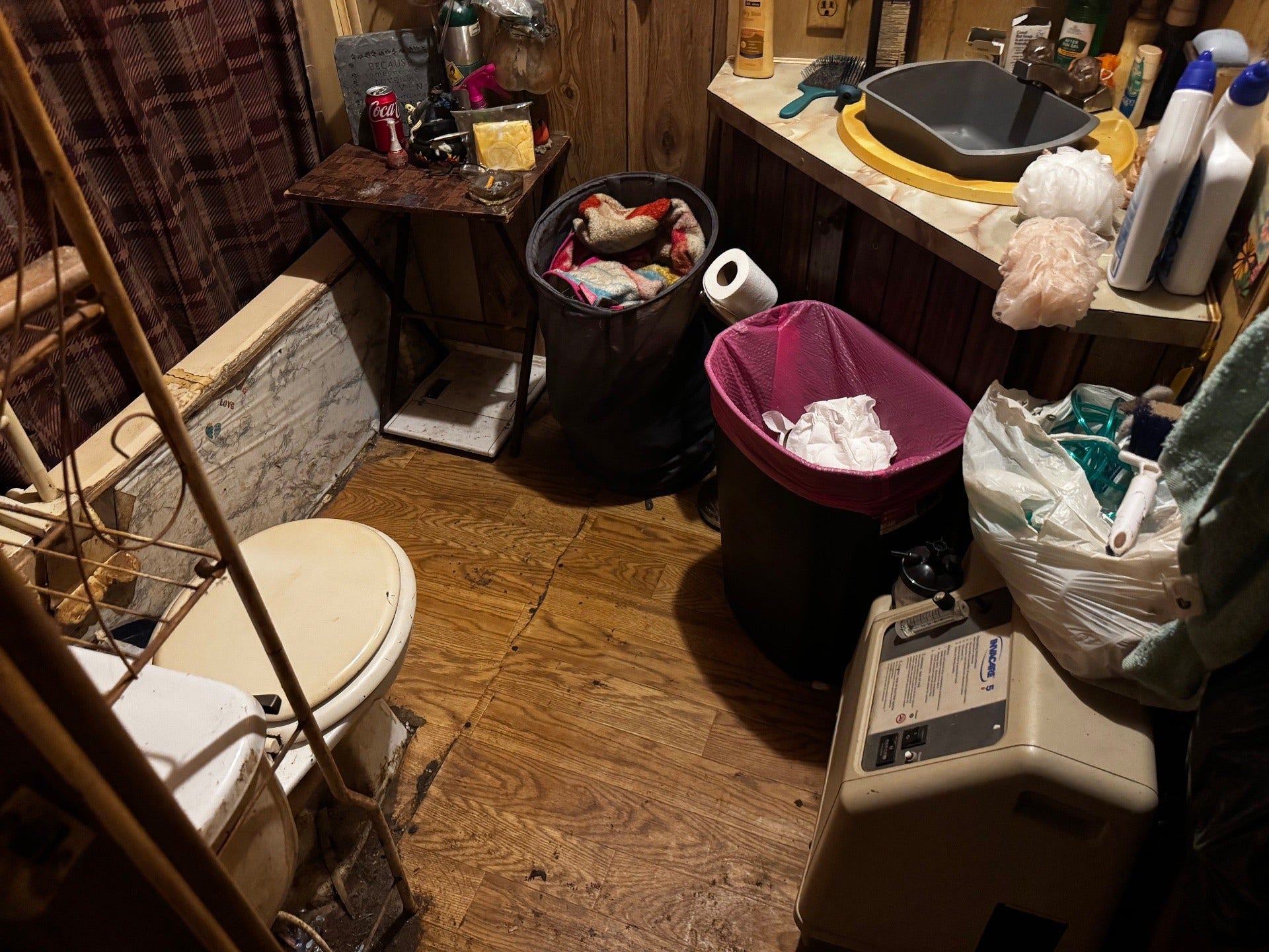 409 Commodore Dr, Manchester, TN 37355 409 Commodore Dr, Manchester, TN 37355