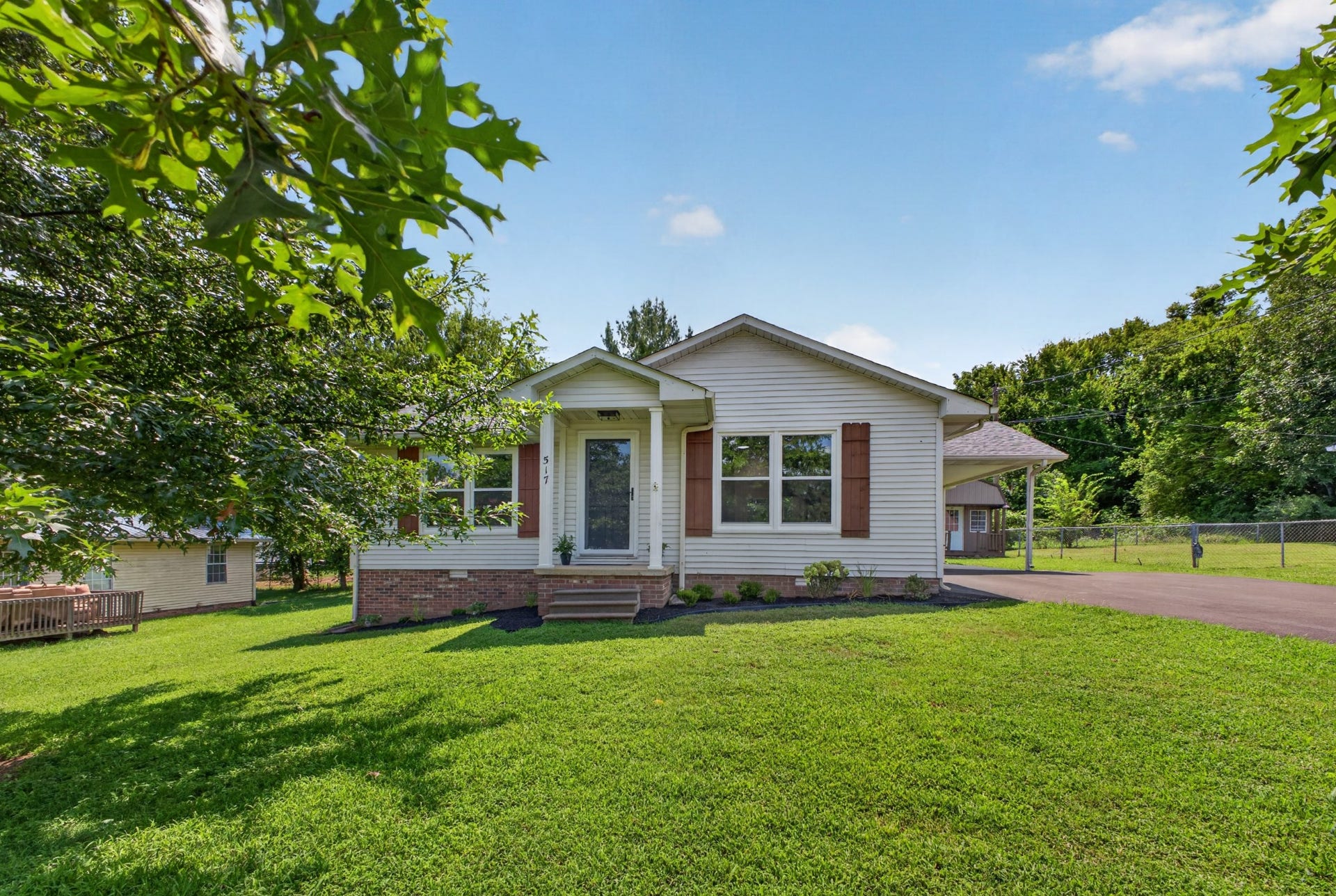 517 Wall St, Mount Pleasant, TN 38474 517 Wall St, Mount Pleasant, TN 38474