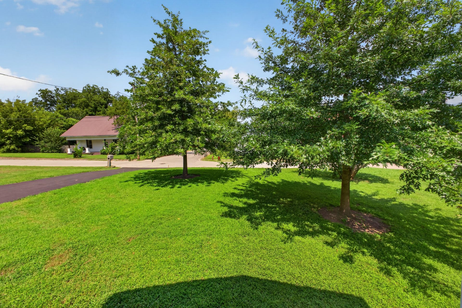 517 Wall St, Mount Pleasant, TN 38474 517 Wall St, Mount Pleasant, TN 38474