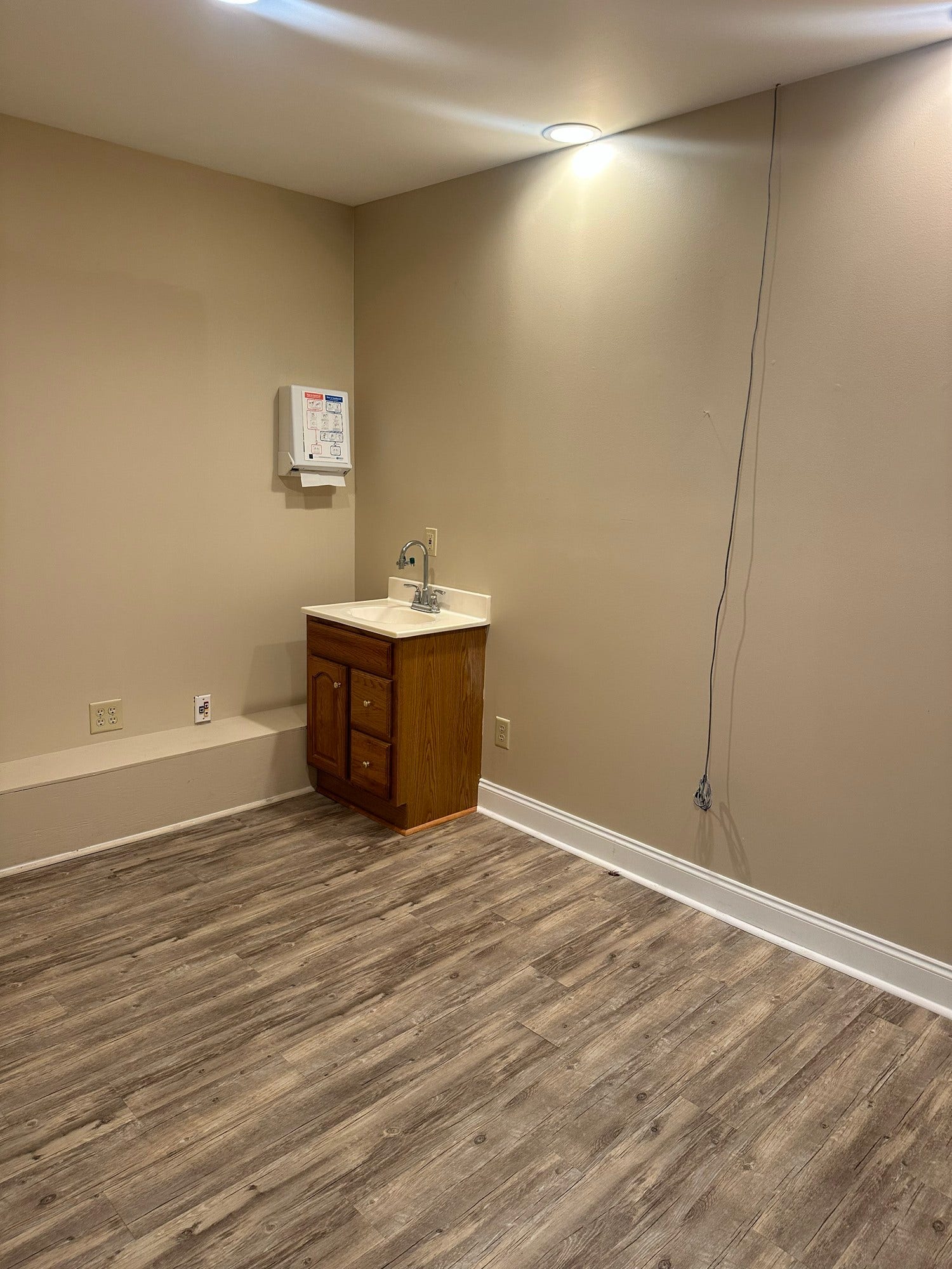 119 E Fort St, Manchester, TN 37355 119 E Fort St, Manchester, TN 37355