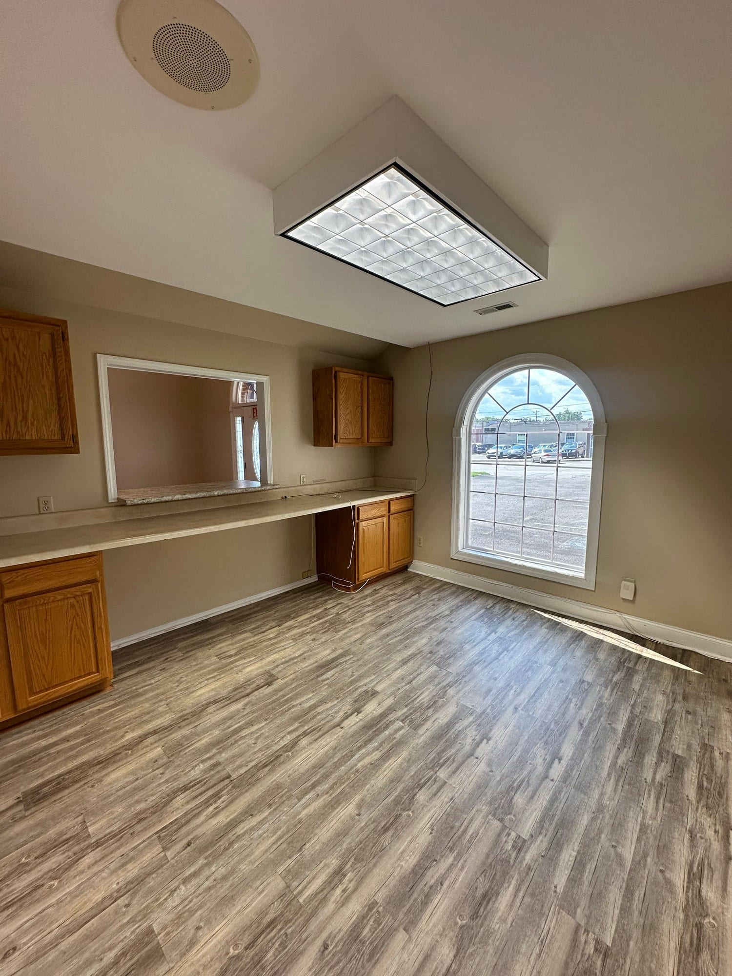 119 E Fort St, Manchester, TN 37355 119 E Fort St, Manchester, TN 37355