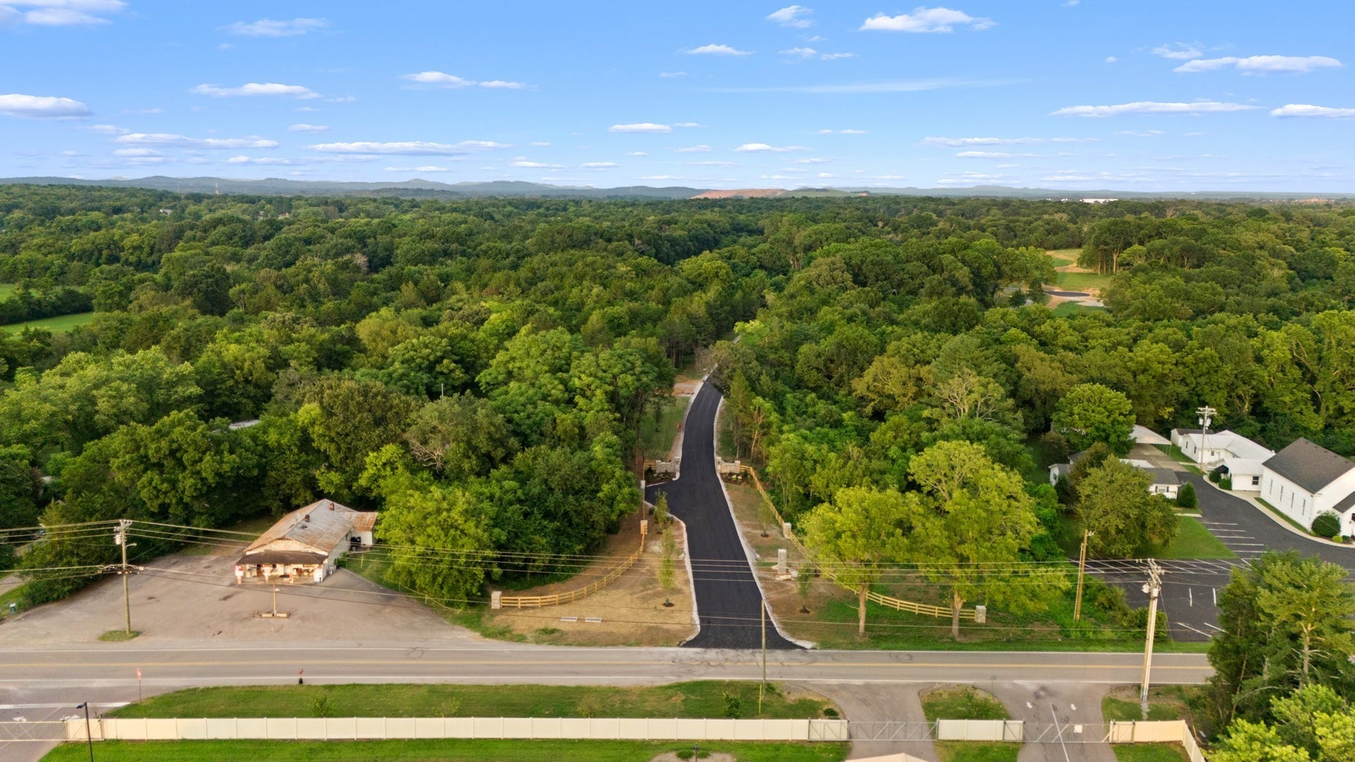 4310 Sulphur Springs Rd, Murfreesboro, TN 37129 4310 Sulphur Springs Rd, Murfreesboro, TN 37129