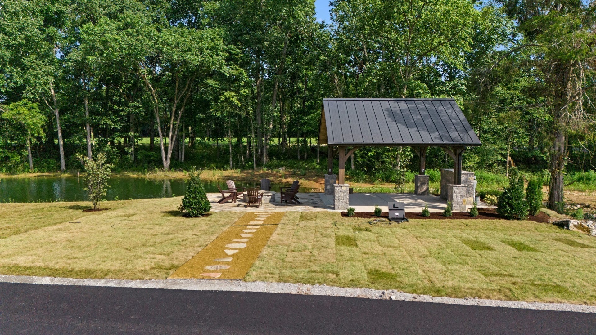 4310 Sulphur Springs Rd, Murfreesboro, TN 37129