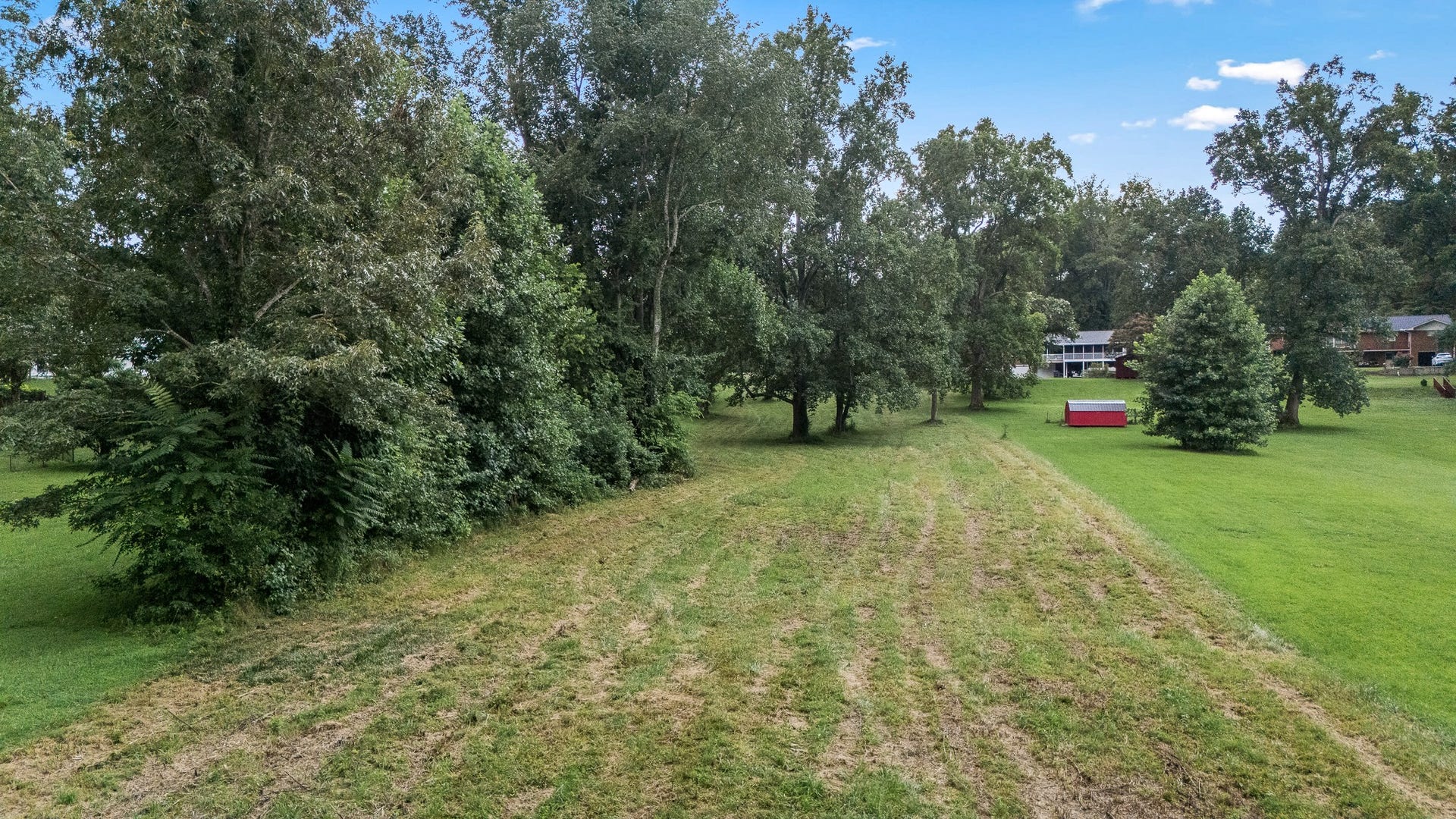 42 Hillwood Cir, Manchester, TN 37355 42 Hillwood Cir, Manchester, TN 37355