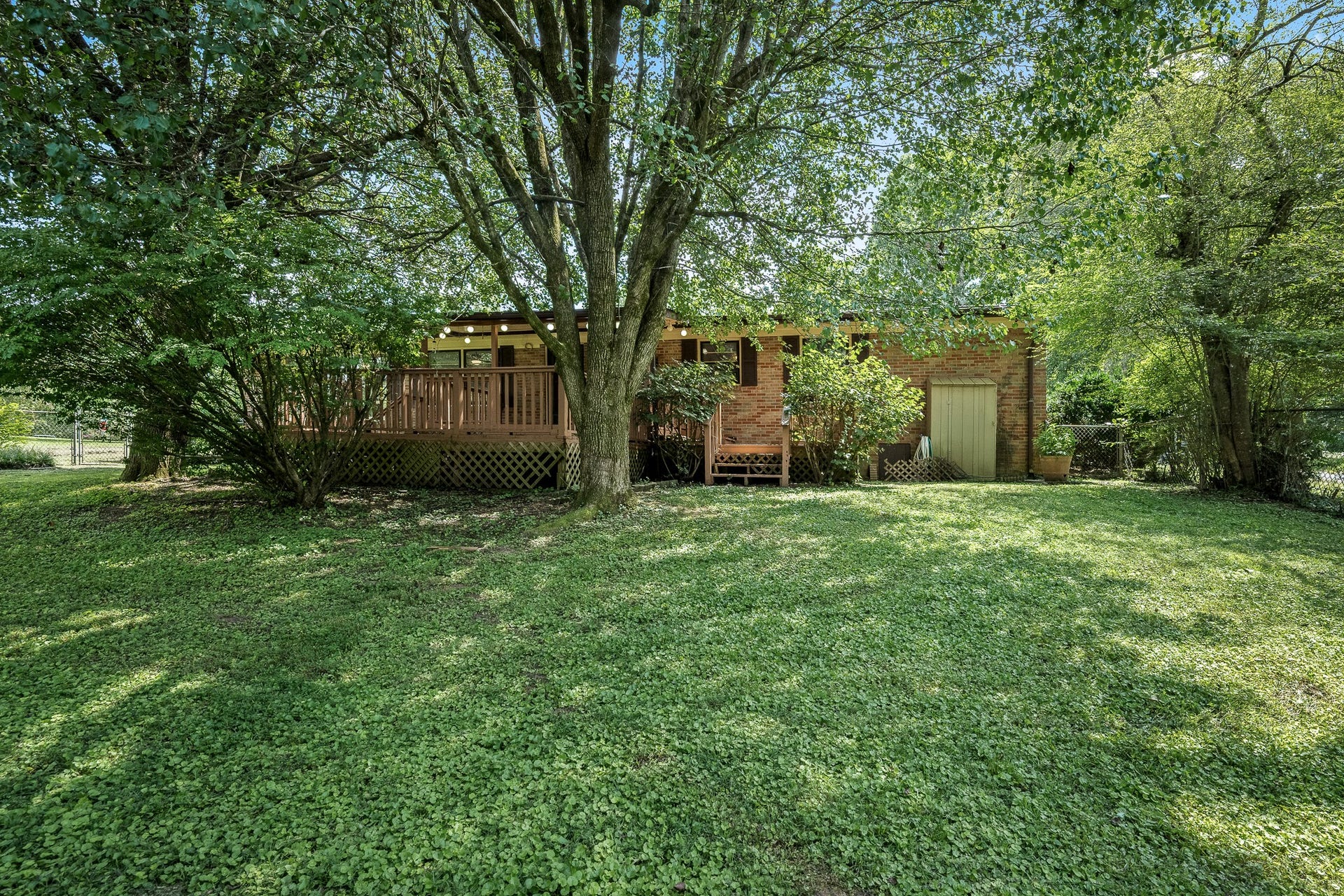 42 Hillwood Cir, Manchester, TN 37355 42 Hillwood Cir, Manchester, TN 37355