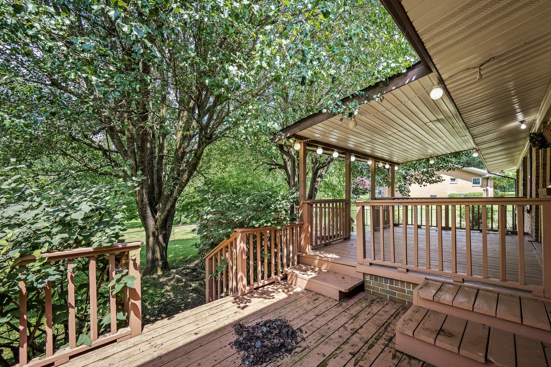 42 Hillwood Cir, Manchester, TN 37355 42 Hillwood Cir, Manchester, TN 37355