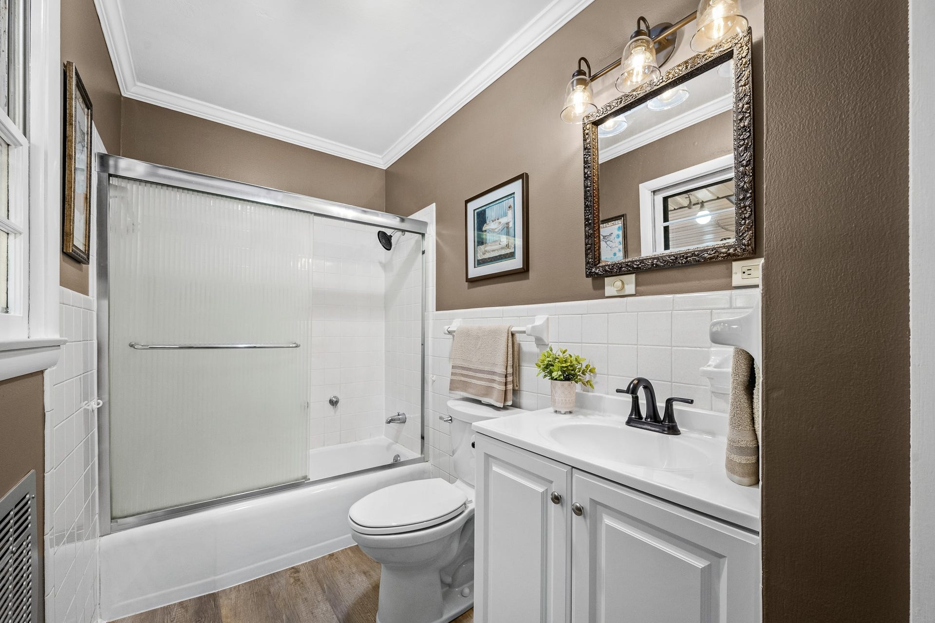 42 Hillwood Cir, Manchester, TN 37355 42 Hillwood Cir, Manchester, TN 37355