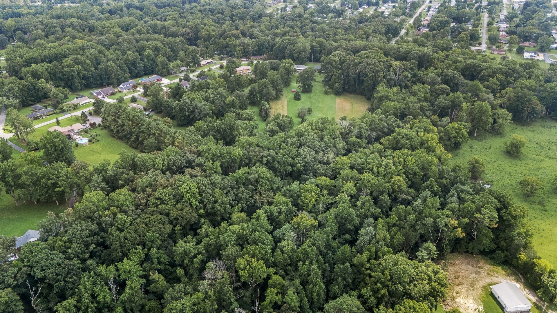42 Hillwood Cir, Manchester, TN 37355 42 Hillwood Cir, Manchester, TN 37355