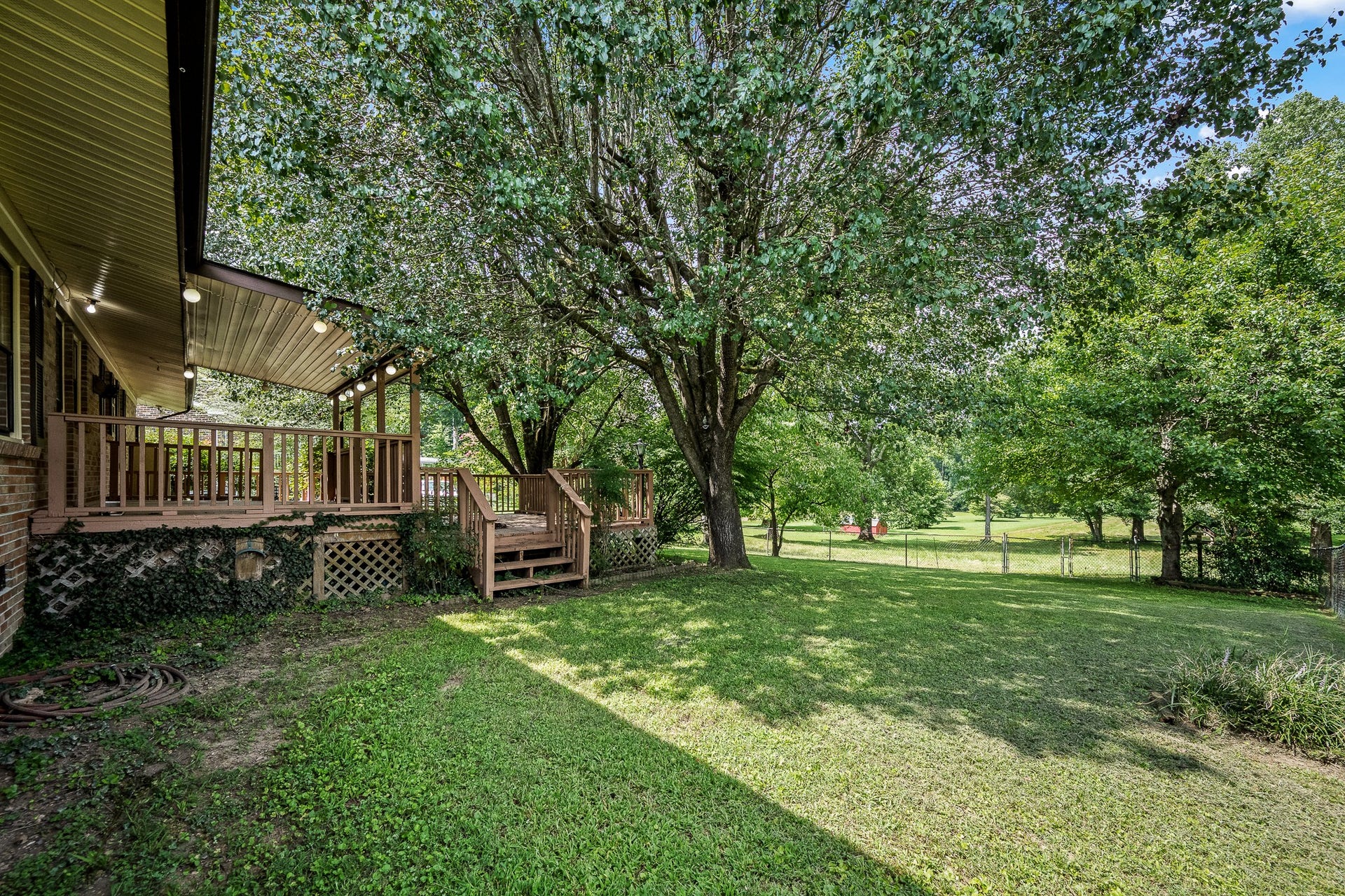 42 Hillwood Cir, Manchester, TN 37355 42 Hillwood Cir, Manchester, TN 37355