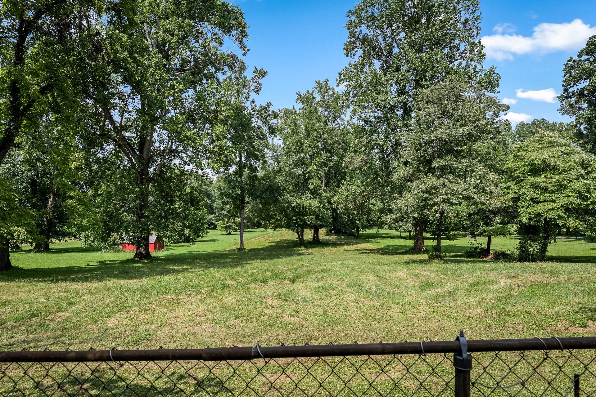 42 Hillwood Cir, Manchester, TN 37355 42 Hillwood Cir, Manchester, TN 37355