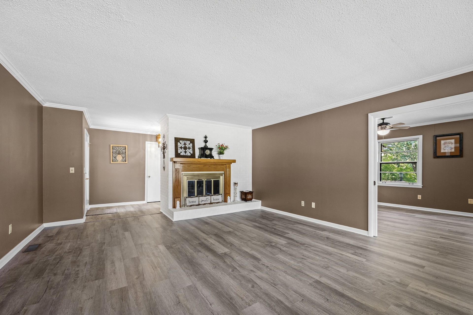 42 Hillwood Cir, Manchester, TN 37355 42 Hillwood Cir, Manchester, TN 37355