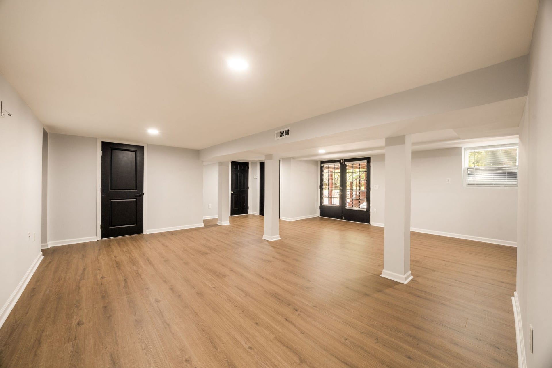 632 Harpeth Bend Dr, Nashville, TN 37221 632 Harpeth Bend Dr, Nashville, TN 37221